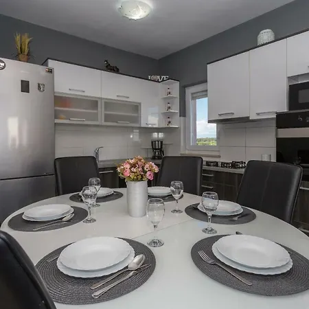 Villa Ana Biograd na Moru